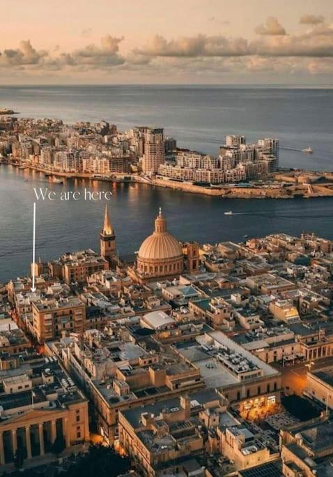 City Penthouse With Roof Terrace And Sea Views Valletta Exterior photo